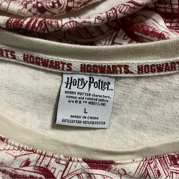 Harry Potter Hogwarts Sketch Red White Cinch Waist SweatShirt - Picture 7 of 7